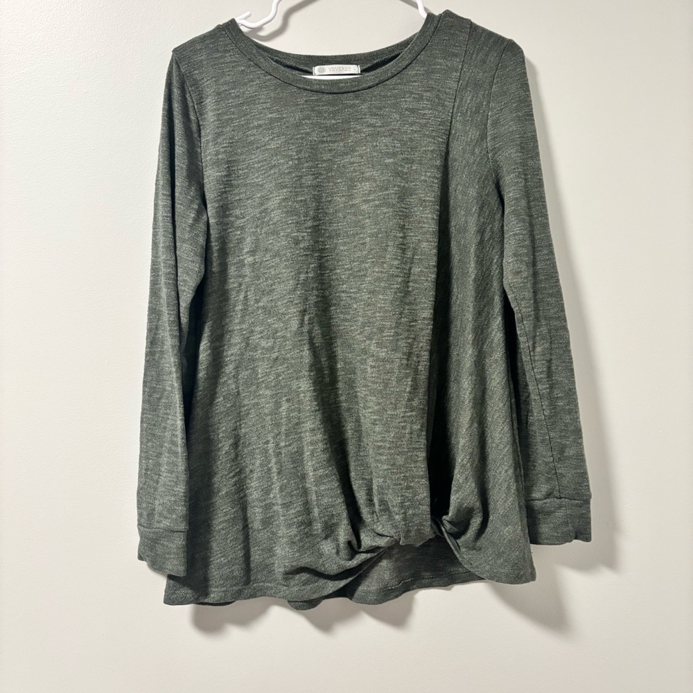 VeveRet Green Twist Knot Sweater Large